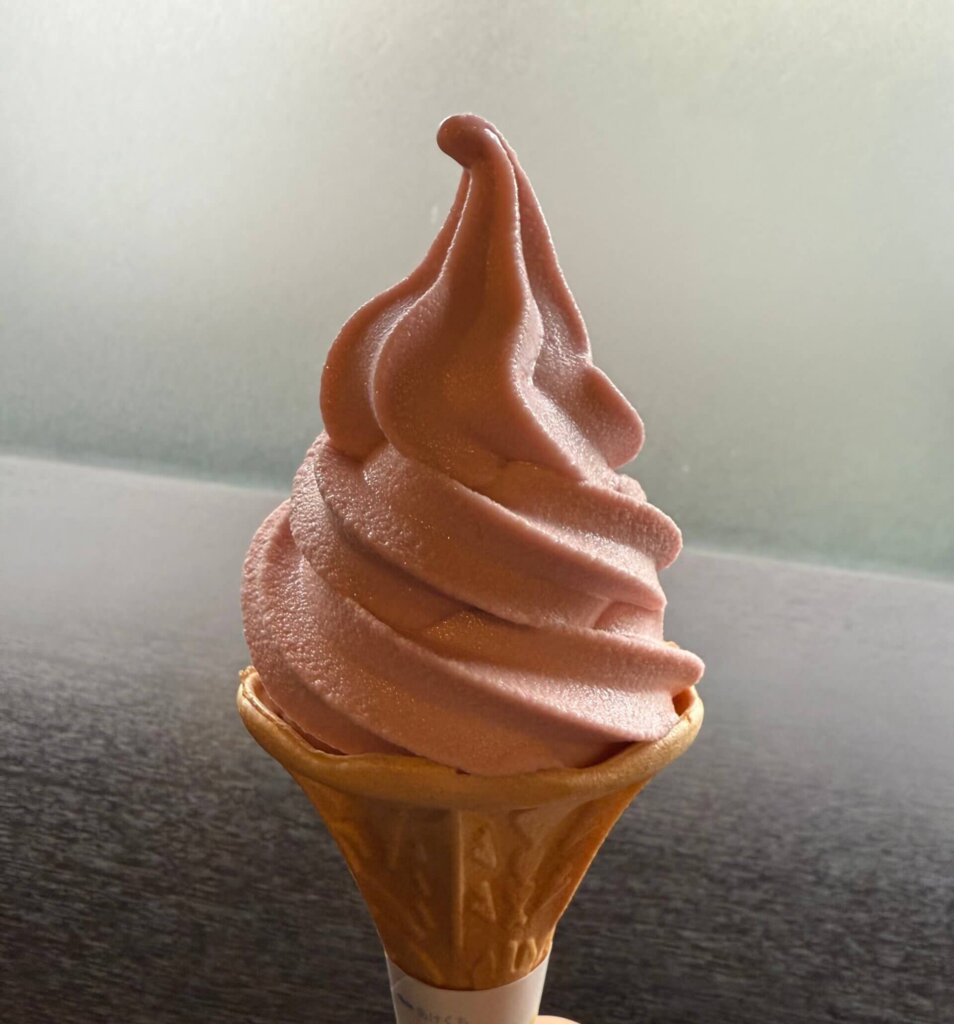 いちごのソフトクリーム